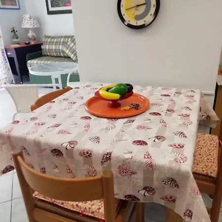 Casa Mirella アパート アーチトレッツァ